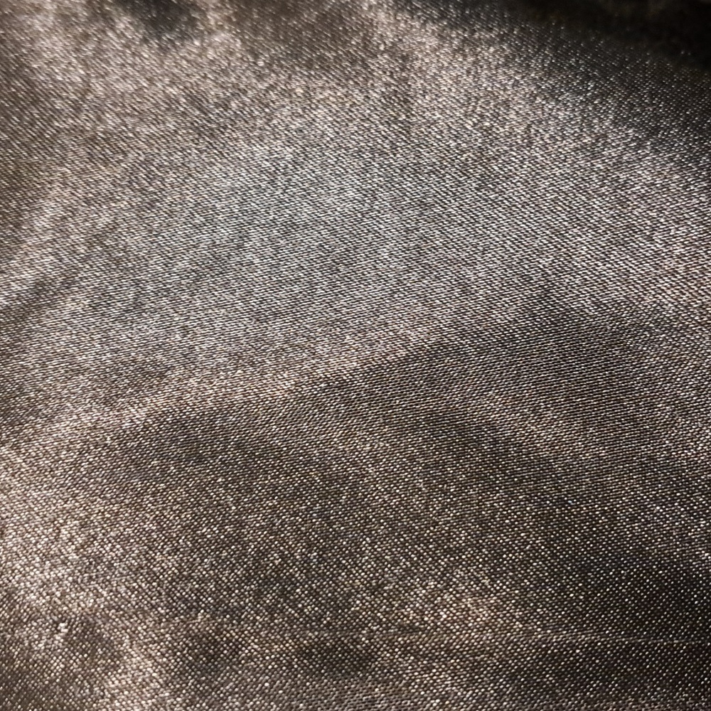 🩶Mens Shiny Black Satin Button-Up Dress Shirt Possibly unisex Sleek Shimmer - Picture 6 of 6